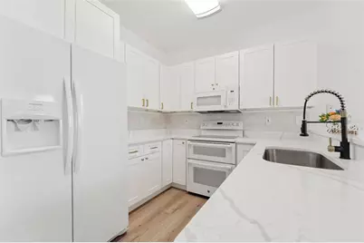 11585 NW 18th Place, Gainesville, FL 32606 - Photo 14