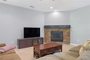 1218 Wetland Ridge Cir, Middleburg, FL 32068 - Photo 18