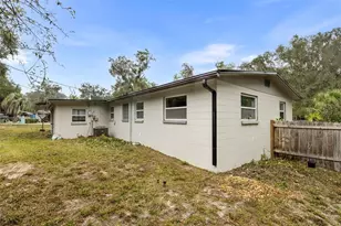 3732 SE 13th Terrace, Gainesville, FL 32641 - Photo 4