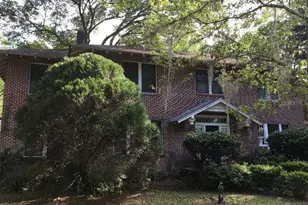 635 NE 9th Ave, Gainesville, FL 32601 - Photo 2