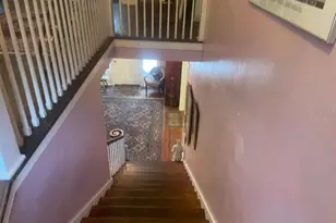 635 NE 9th Ave, Gainesville, FL 32601 - Photo 6