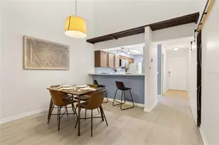 2742 NW 39th Dr, Gainesville, FL 32606 - Photo 4