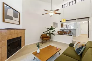 2742 NW 39th Dr, Gainesville, FL 32606 - Photo 8