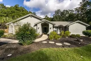 833 NW 45th Ter, Gainesville, FL 32605 - Photo 4