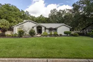 833 NW 45th Ter, Gainesville, FL 32605 - Photo 2