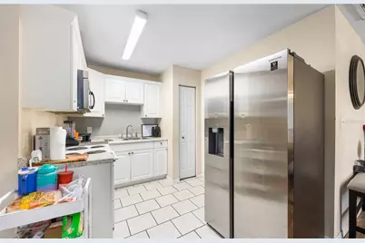 1322 NE 1st Avenue, Gainesville, FL 32641 - Photo 8