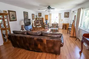 150 SW Fairway Dr, Keystone Heights, FL 32656 - Photo 2