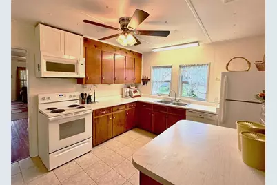 15591 SW County Road 235, Brooker, FL 32622 - Photo 14