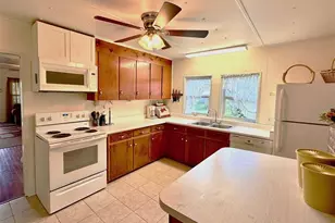 15591 SW County Road 235, Brooker, FL 32622 - Photo 14