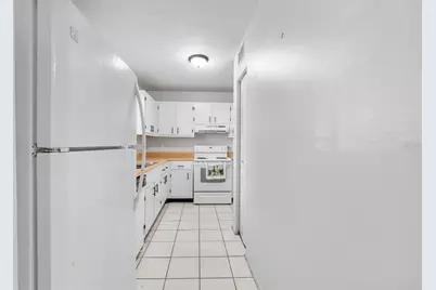 6115 SW 12th Place #13 D, Gainesville, FL 32607 - Photo 10