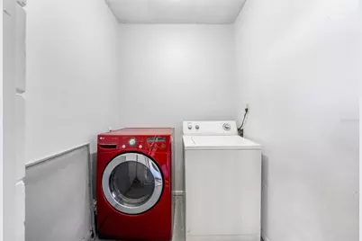 6115 SW 12th Place #13 D, Gainesville, FL 32607 - Photo 14