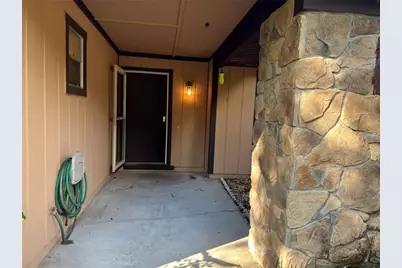 10818 NW 38th Avenue, Gainesville, FL 32606 - Photo 2