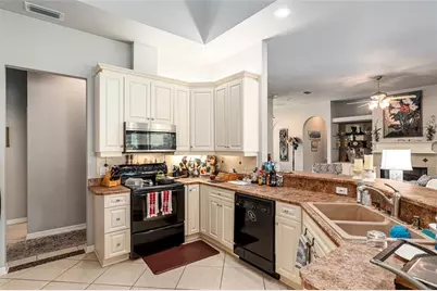 10508 NW 32nd Place, Gainesville, FL 32606 - Photo 12