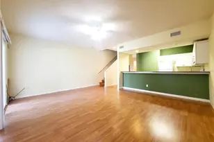 1561 NW 29 Rd, Gainesville, FL 32605 - Photo 8