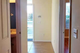 1561 NW 29 Rd, Gainesville, FL 32605 - Photo 4