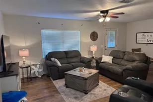 1315 NW 16th Ave, Chiefland, FL 32626 - Photo 4