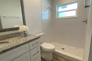 11550 W Bayshore Dr, Crystal River, FL 34429 - Photo 12