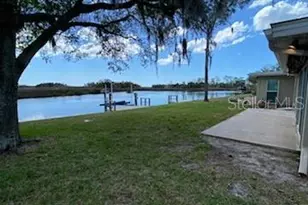 11550 W Bayshore Dr, Crystal River, FL 34429 - Photo 22