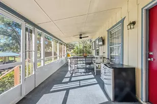 832 Lake Shore Ter, Interlachen, FL 32148 - Photo 20