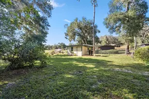 832 Lake Shore Ter, Interlachen, FL 32148 - Photo 22