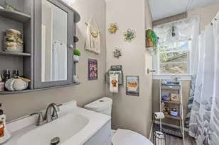 832 Lake Shore Ter, Interlachen, FL 32148 - Photo 16