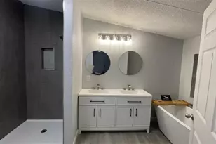 7071 NW 95th St, Chiefland, FL 32626 - Photo 16