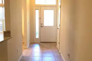 5909 SW 86th Dr, Gainesville, FL 32608 - Photo 2