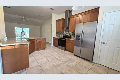 5909 SW 86th Drive, Gainesville, FL 32608 - Photo 4