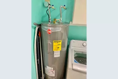 1621 NW 94th Street, Gainesville, FL 32606 - Photo 26