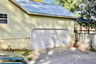 1621 NW 94th St, Gainesville, FL 32606 - Photo 6