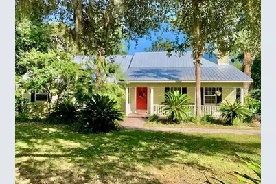 1621 NW 94th Street, Gainesville, FL 32606 - Photo 1