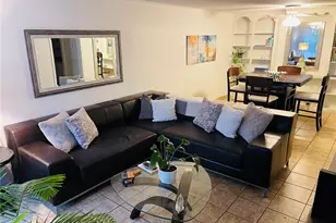 2490 SW 14th Dr, Gainesville, FL 32608 - Photo 6