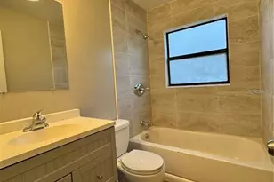 3004 NE 18th Dr, Gainesville, FL 32609 - Photo 16