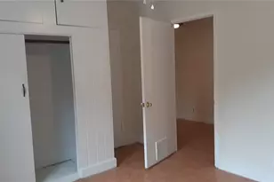 3801 NW 6th St, Gainesville, FL 32609 - Photo 8