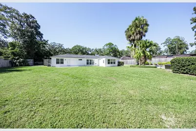 1117 NW 51st Terrace, Gainesville, FL 32605 - Photo 56