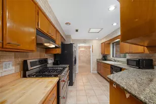 6706 NW 18th Ave, Gainesville, FL 32605 - Photo 18