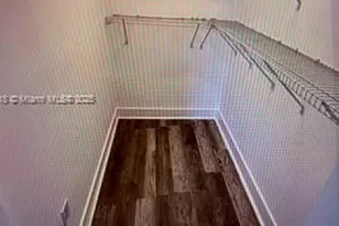 350 NE 24th St, Miami, FL 33137 - Photo 16