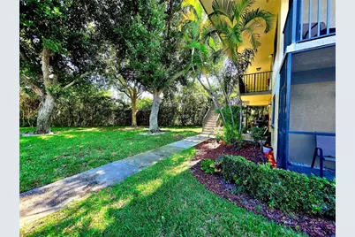 588 Trace Circle #102, Deerfield Beach, FL 33441 - Photo 1