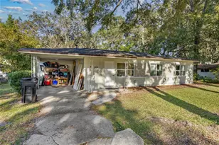 2418 NE 12th St, Gainesville, FL 32609 - Photo 18