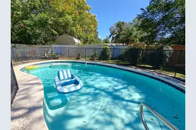 2305 NW 48th Terrace W, Gainesville, FL 32606 - Photo 14