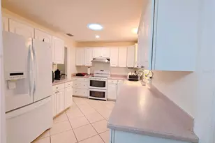 2305 NW 48th Terrace W, Gainesville, FL 32606 - Photo 16