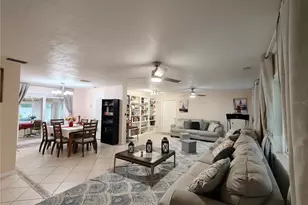 2305 NW 48th Terrace W, Gainesville, FL 32606 - Photo 4