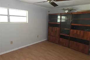 18566 NW 242nd St, High Springs, FL 32643 - Photo 16