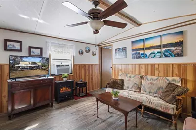 7639 NW 6th Street, Bell, FL 32619 - Photo 4