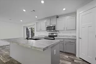 4654 NW 45th Ave, Bell, FL 32619 - Photo 8