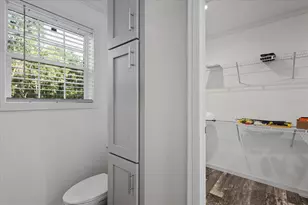 4654 NW 45th Ave, Bell, FL 32619 - Photo 16