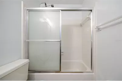 2635 SW 35th Pl Apt #1001, Gainesville, FL 32608 - Photo 14