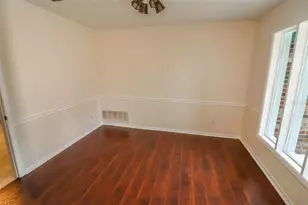 3442 Red Oak Cir E, Orange Park, FL 32073 - Photo 4