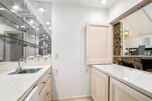 2425 NW 26th Pl, Gainesville, FL 32605 - Photo 14