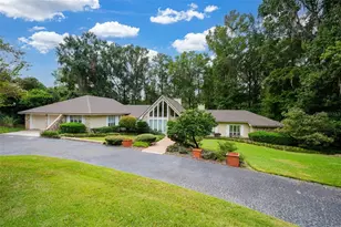 2425 NW 26th Pl, Gainesville, FL 32605 - Photo 2